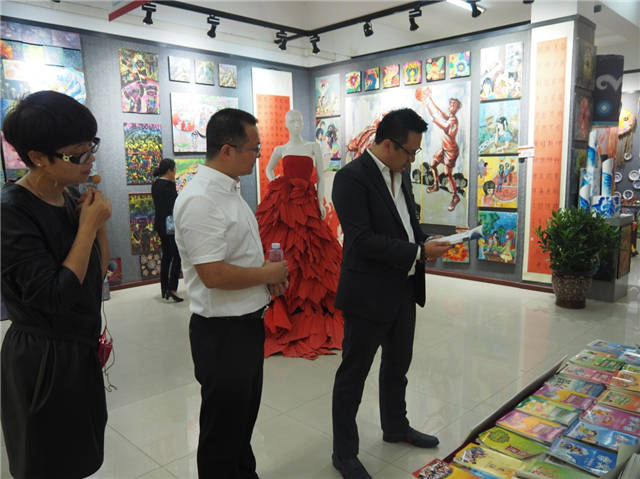 熱烈歡迎香港西貢區(qū)工商聯(lián)魏志偉會長一行到東辰集團(tuán)參觀訪問