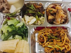 今天你對單位食堂吐槽了嗎？